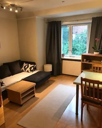 - Very In Majorstuen, *